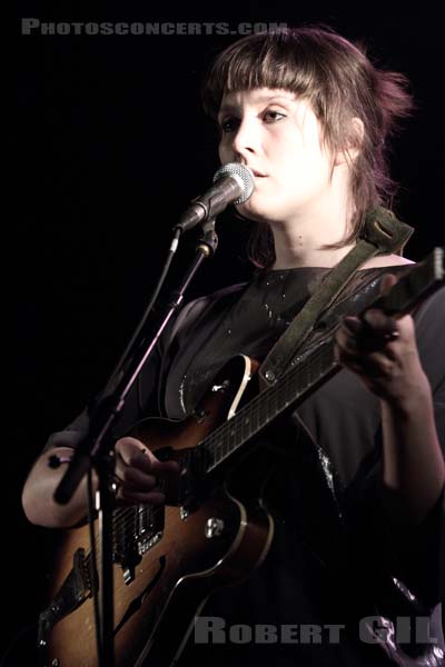 CATE LE BON - 2012-05-24 - PARIS - Divan du Monde - 